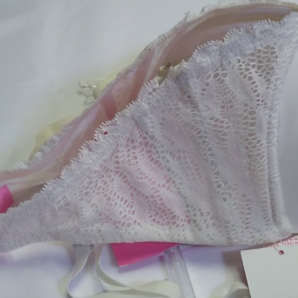 Push-Up Strapless Convertible Bra, Empire White, 36C - Picture 6 of 15